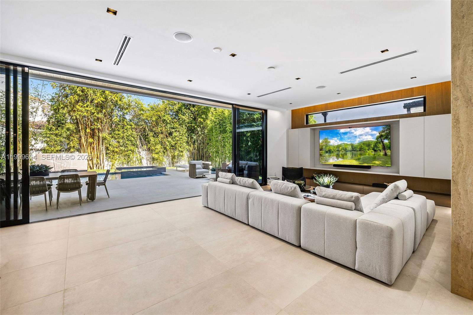 BEACH VIEW ADDN - Residential