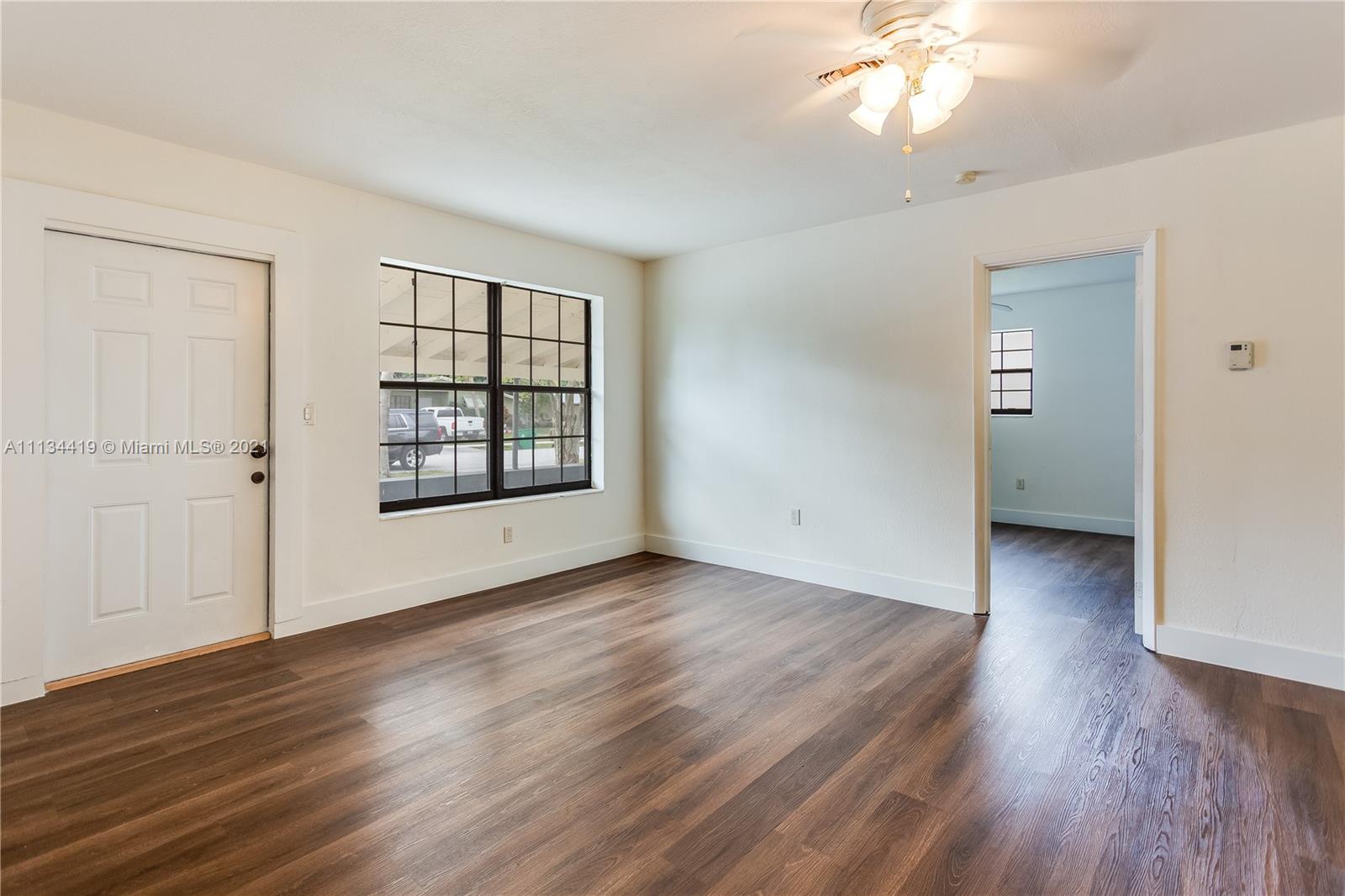 DAVIE HEIGHTS - Residential
