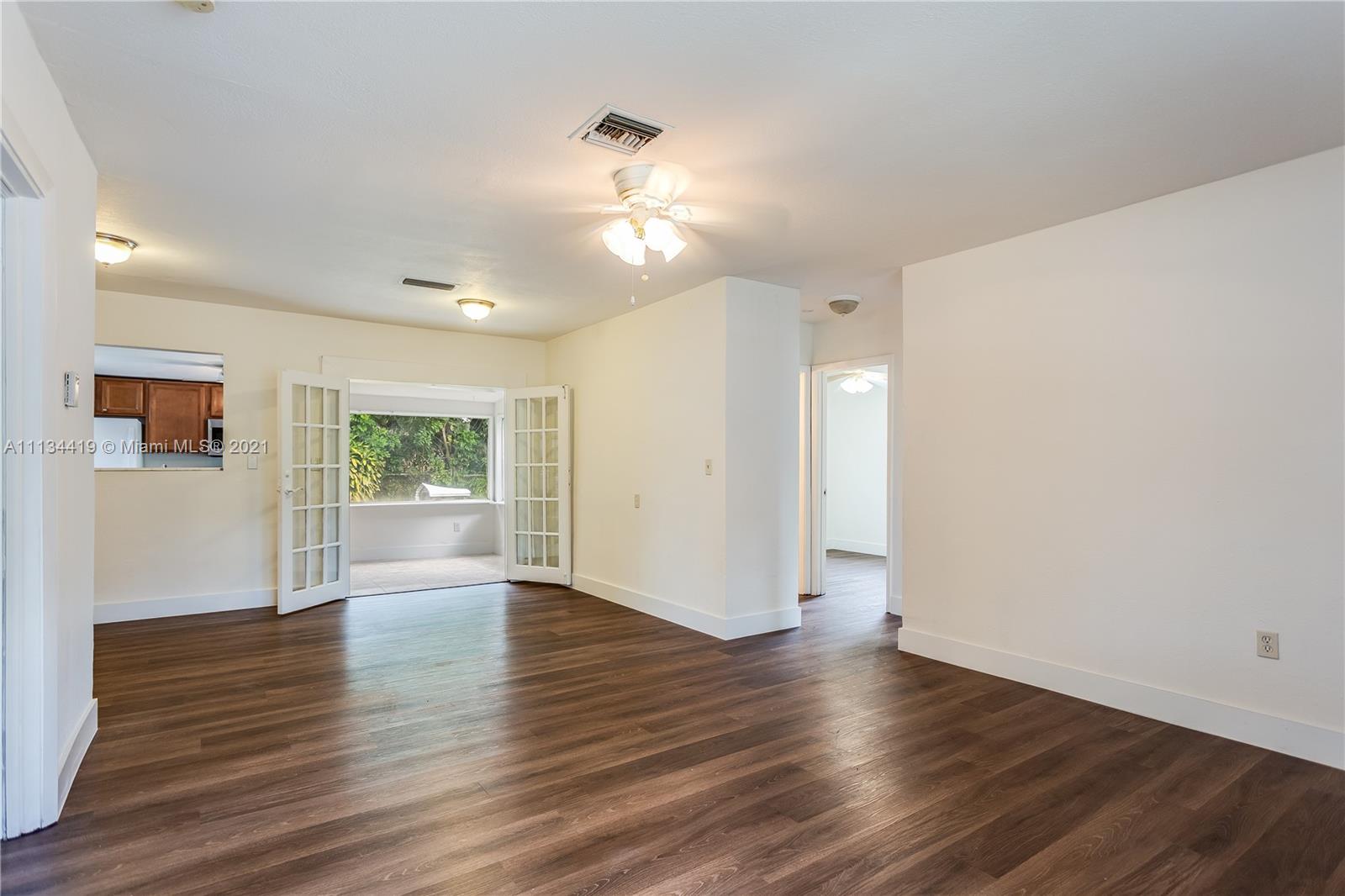 DAVIE HEIGHTS - Residential