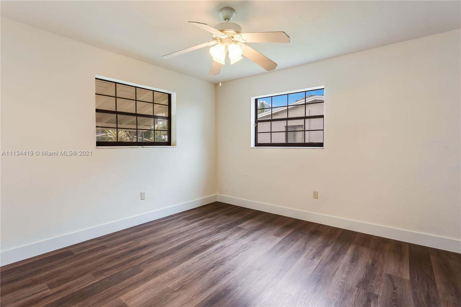 DAVIE HEIGHTS - Residential
