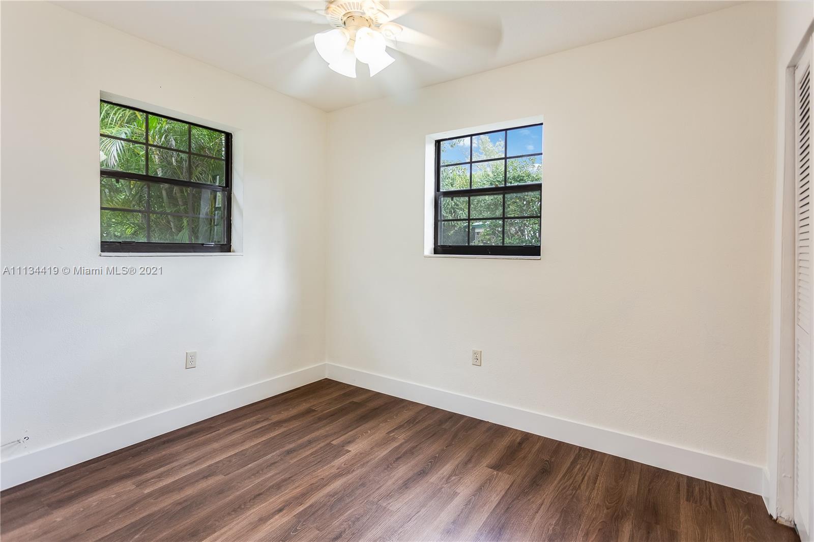 DAVIE HEIGHTS - Residential