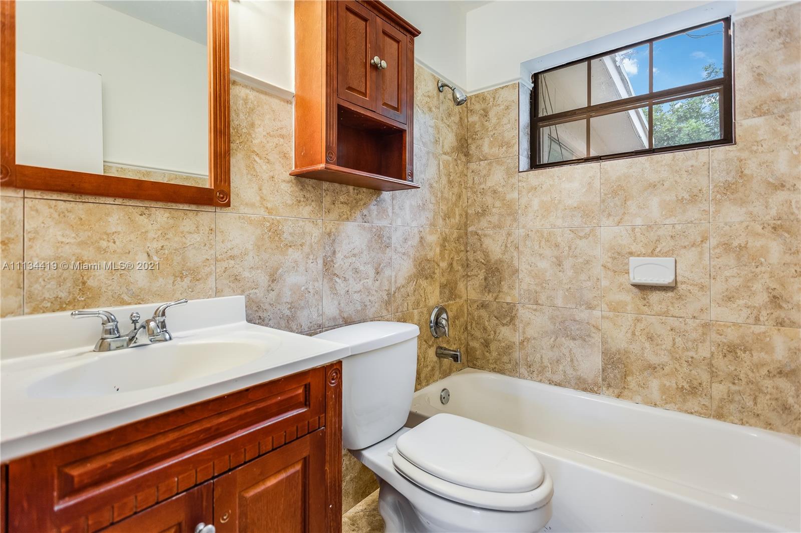 DAVIE HEIGHTS - Residential