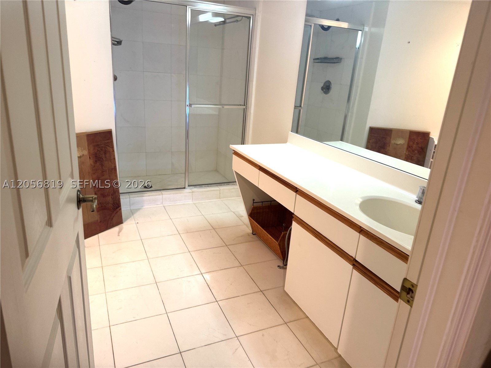 MYSTIC POINTE TOWER 500 C - Residential