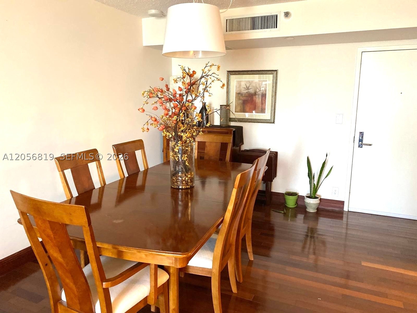 MYSTIC POINTE TOWER 500 C - Residential