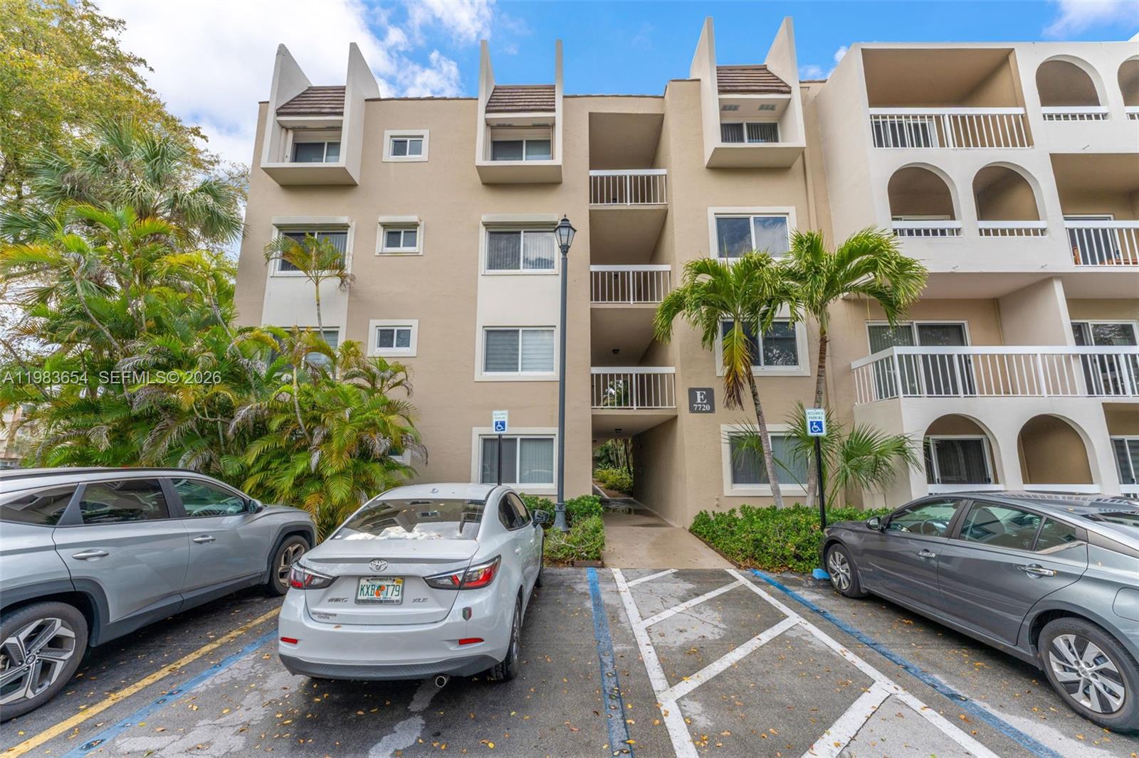 This 2nd-floor corner unit with PRIVATE LAKE VIEW in the the highly sought-after community of The Village of Kings Creek, extremely close to Dadeland Mall and major highways, provides a spacious living and dining area, large bedrooms, a full bathroom, and a balcony perfect for seating and relaxation. High-impact windows and doors installed, no special assessments, and low association dues. The community amenities include five swimming pools, two gyms, tennis and basketball courts, 24-hour/7 security, game rooms plus a barbecue area right by the lake for epic cookouts.