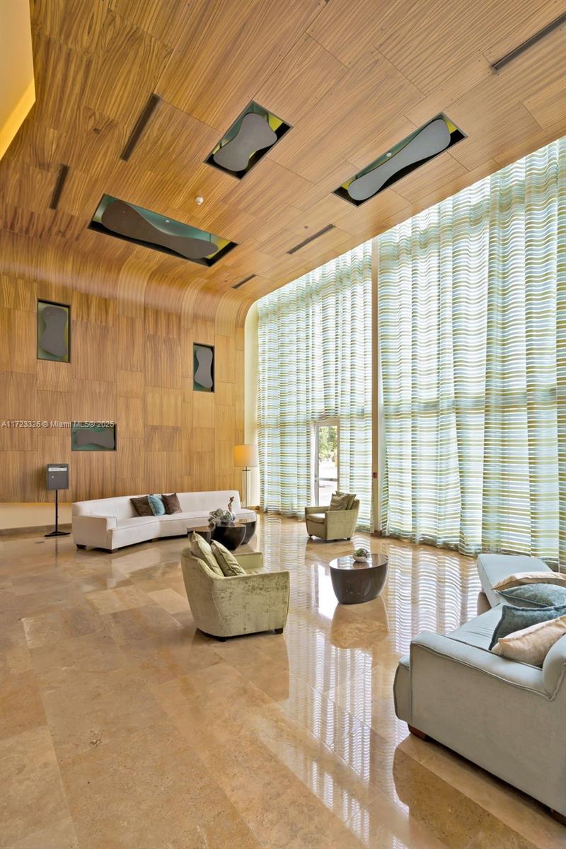 50 BISCAYNE CONDO - Residential