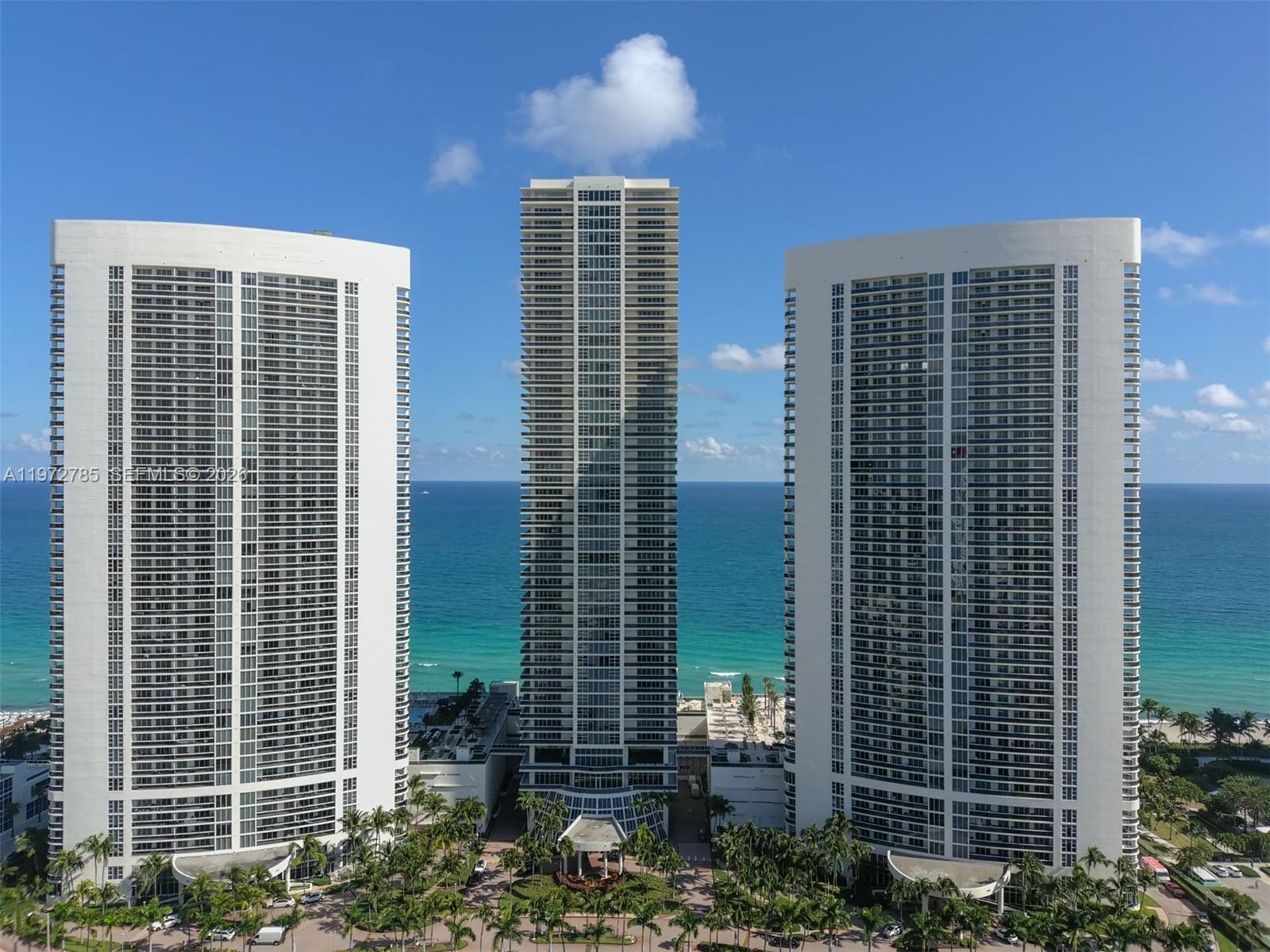 Elegant unit with breathtaking ocean and Intracoastal views from the 30th floor. Offering 1,554 sq. ft. of interior living space plus a 264 sq. ft. terrace. 3 bedrooms and 2 bathrooms. Porcelain flooring throughout. European-style kitchen with stainless steel appliances and granite countertops. Balcony with ocean and city views.

Primary bathroom features a Jacuzzi tub and separate shower. Enjoy five-star, resort-style amenities, including a grand lobby entrance, full-time concierge, 24-hour security, valet service, multi-level covered parking, five heated pools, an expansive 50,000 sq. ft. spa, and a state-of-the-art fitness center overlooking the ocean, restaurant, bar with pool service, beach service with umbrella and sunbeds included.

One assigned parking space plus one assigned valet. Rental policy: minimum 30 days, up to 12 times per year. Easy to show.