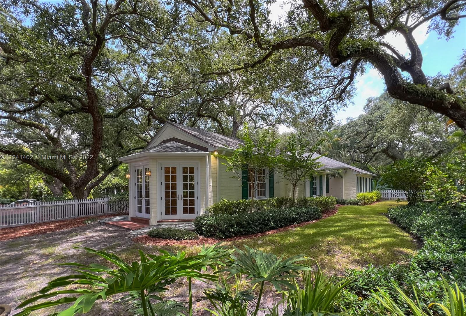 CARTER-HINSON TR - Residential