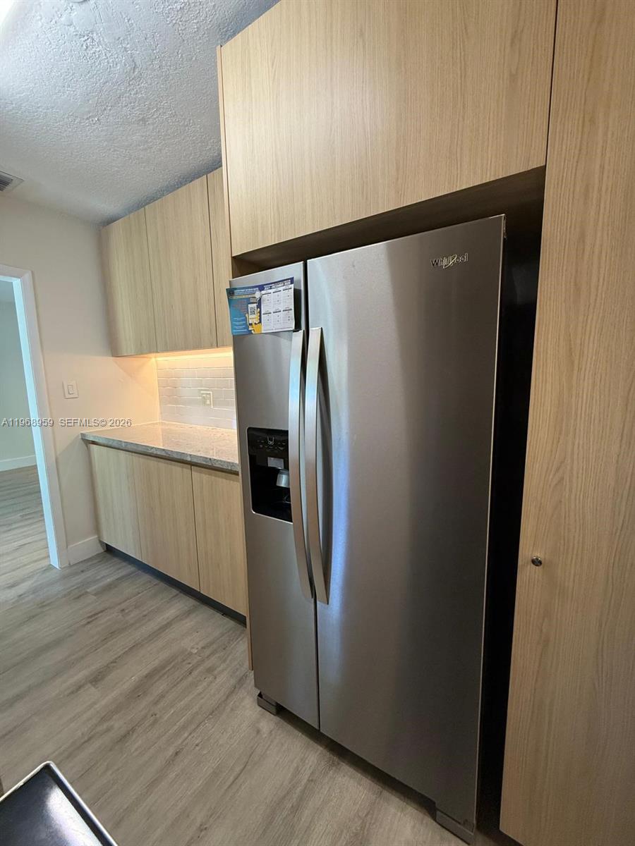 BRENTWOOD - Residential