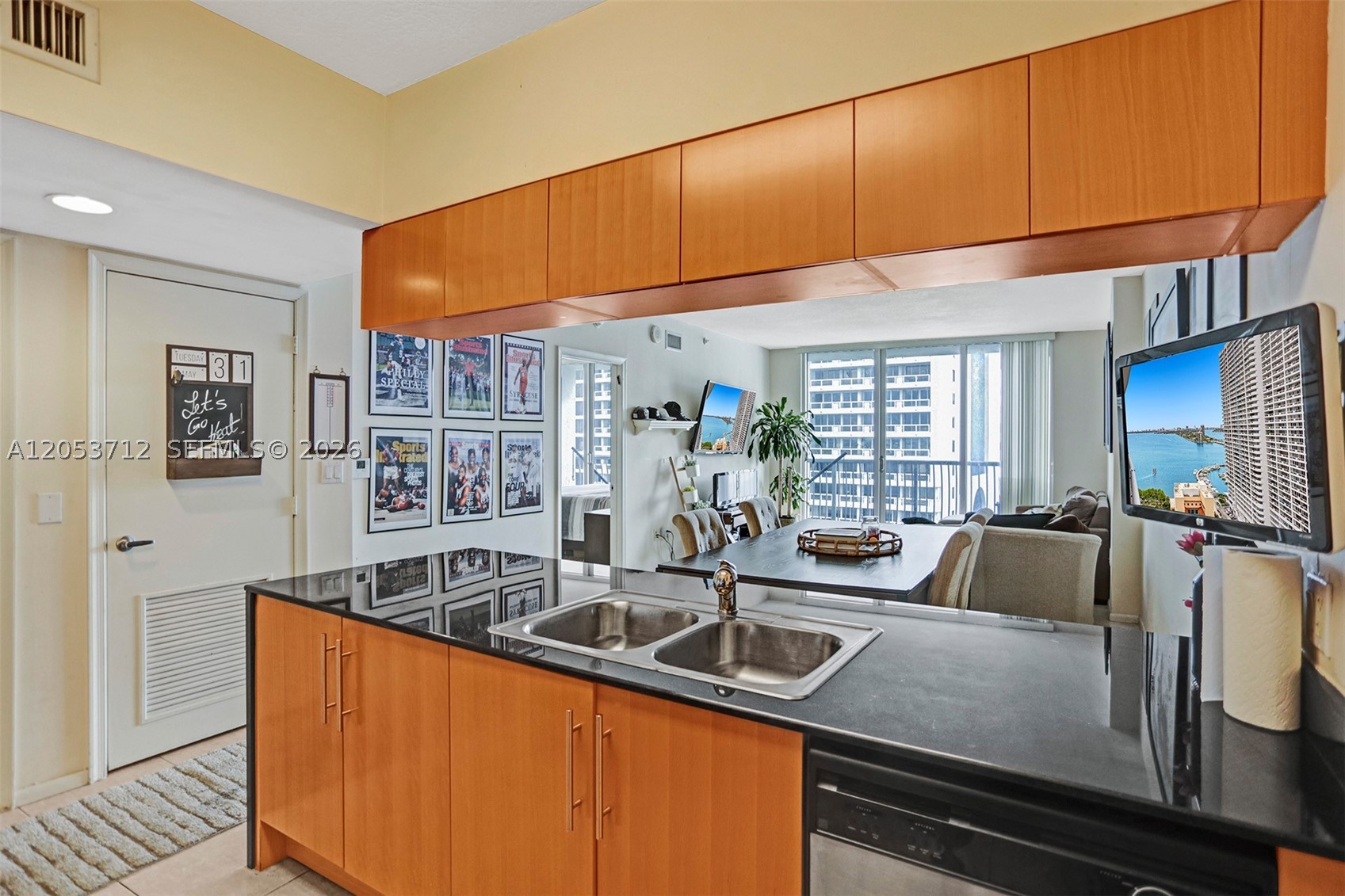 OPERA TOWER CONDO - Residential Lease