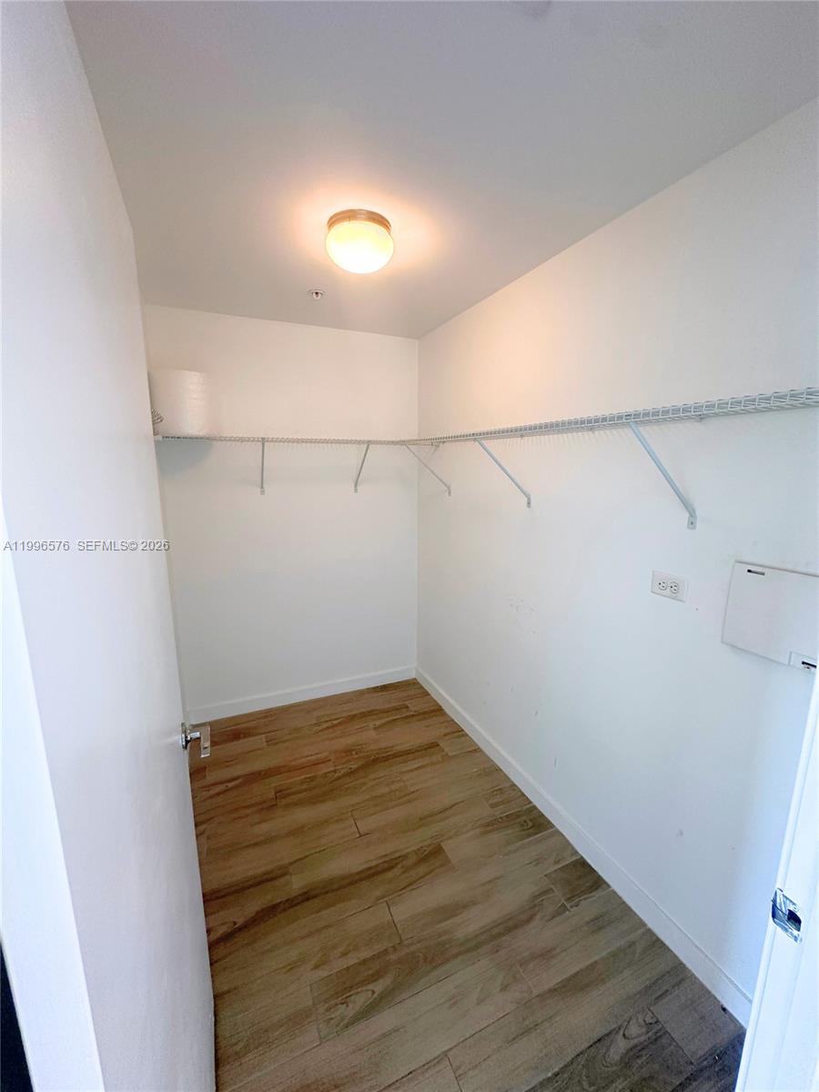 NINE AT MARY BRICKELL VIL - Residential