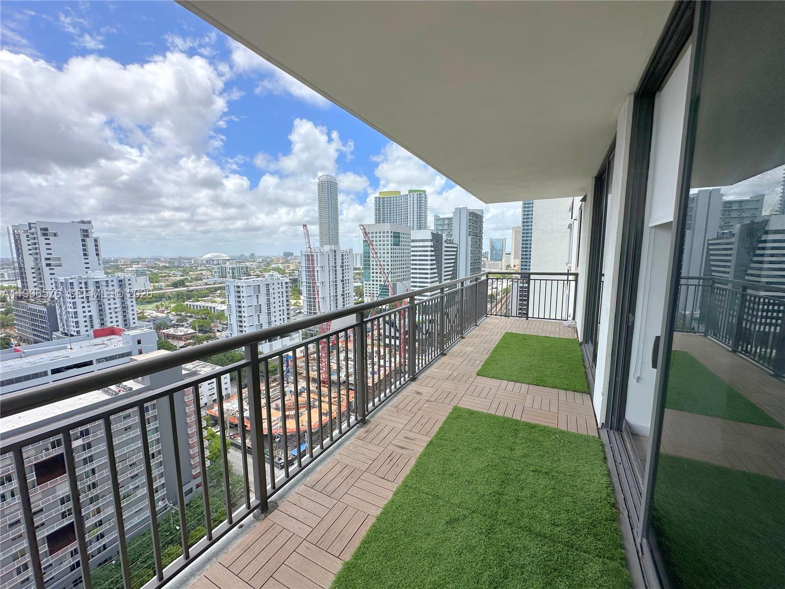 NINE AT MARY BRICKELL VIL - Residential