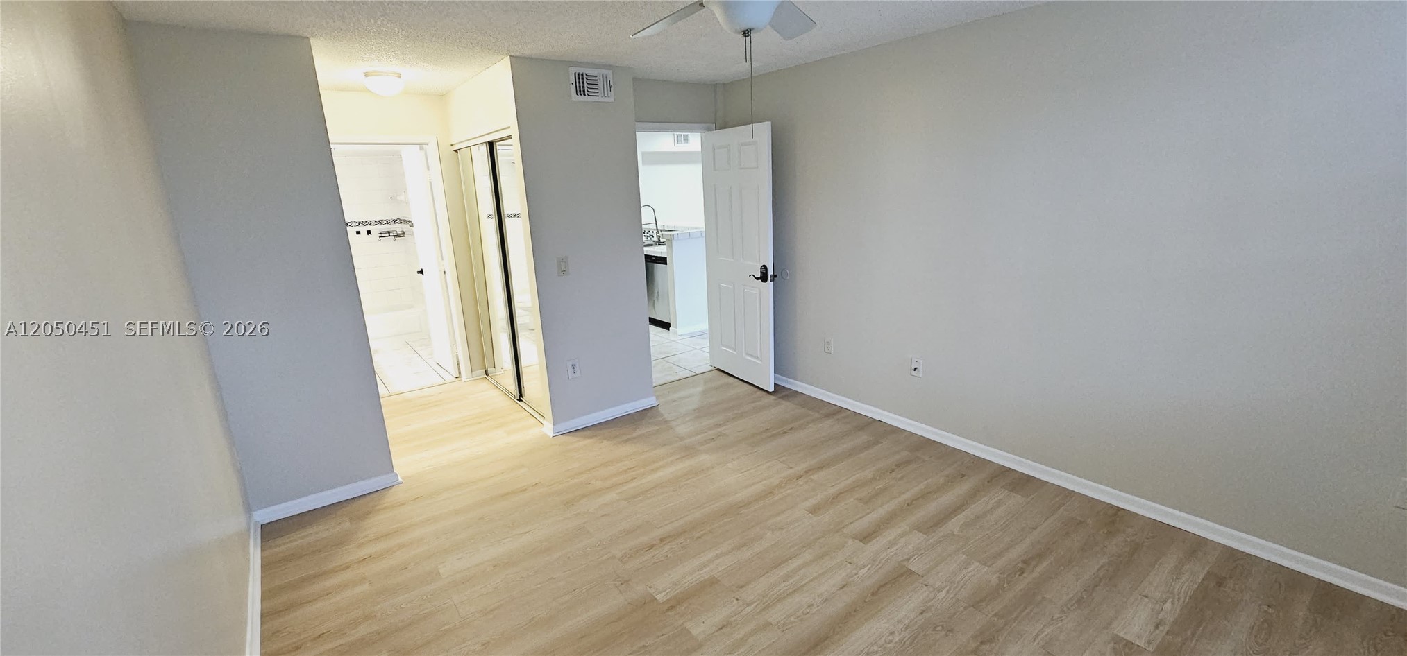 MILANO CONDO - Residential