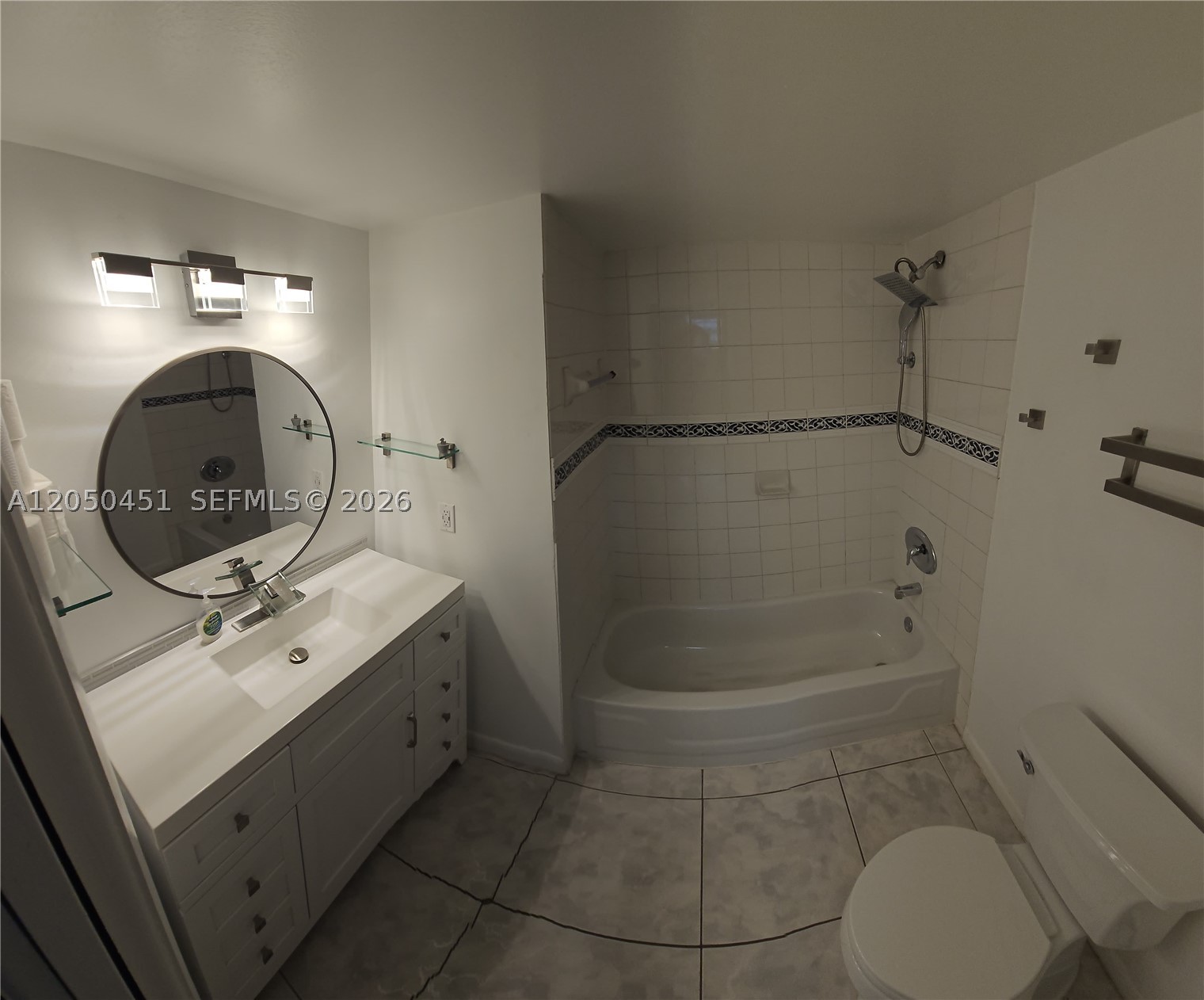 MILANO CONDO - Residential