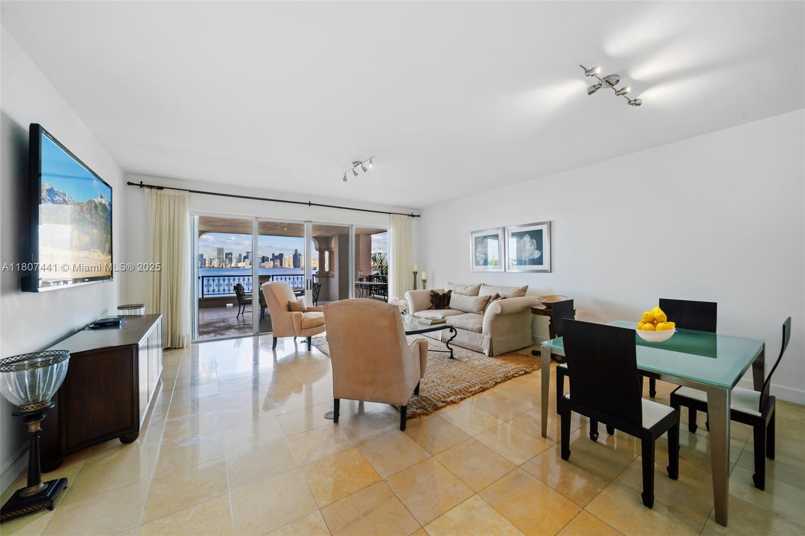 BAYVIEW FISHER ISL CONDO - Residential