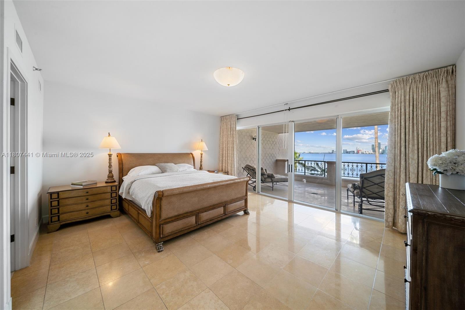 BAYVIEW FISHER ISL CONDO - Residential