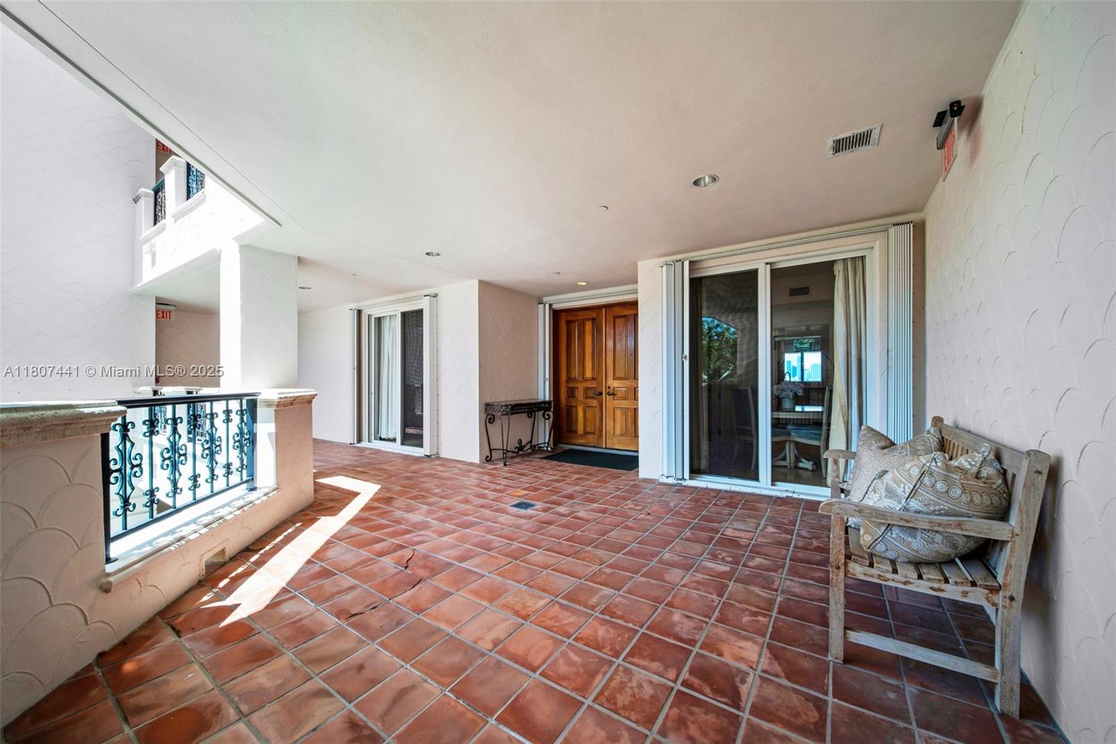 BAYVIEW FISHER ISL CONDO - Residential