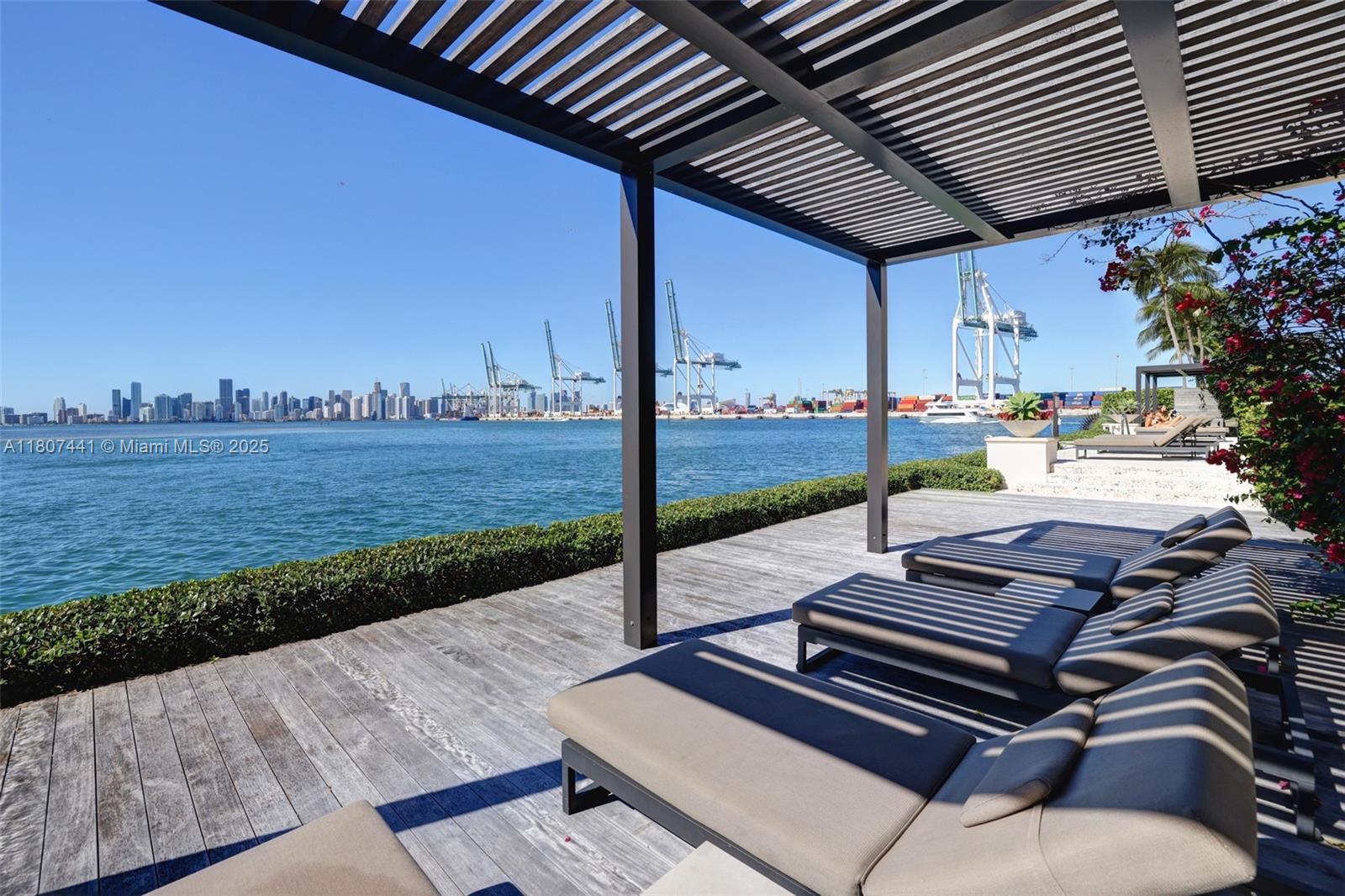 BAYVIEW FISHER ISL CONDO - Residential