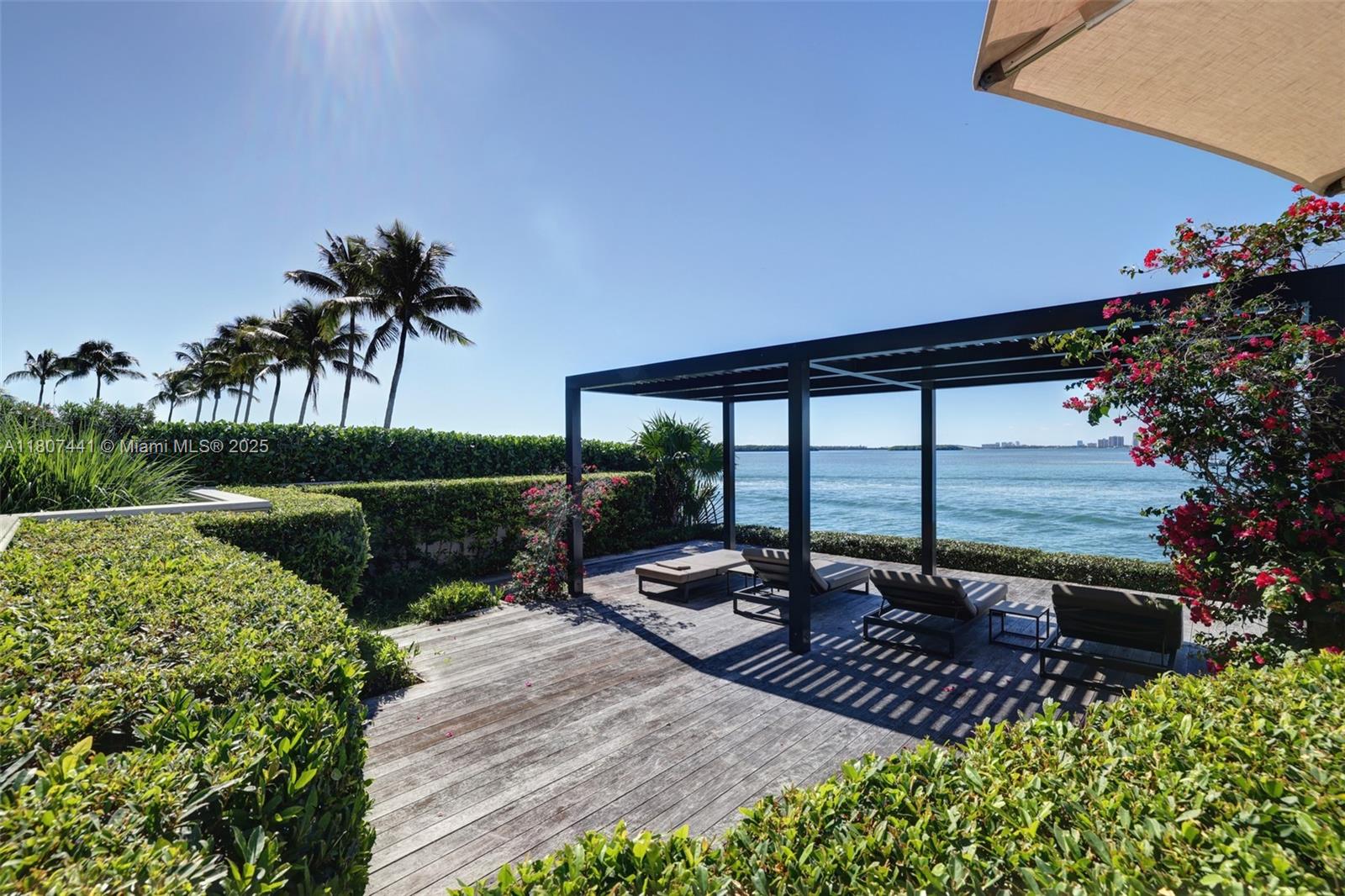 BAYVIEW FISHER ISL CONDO - Residential