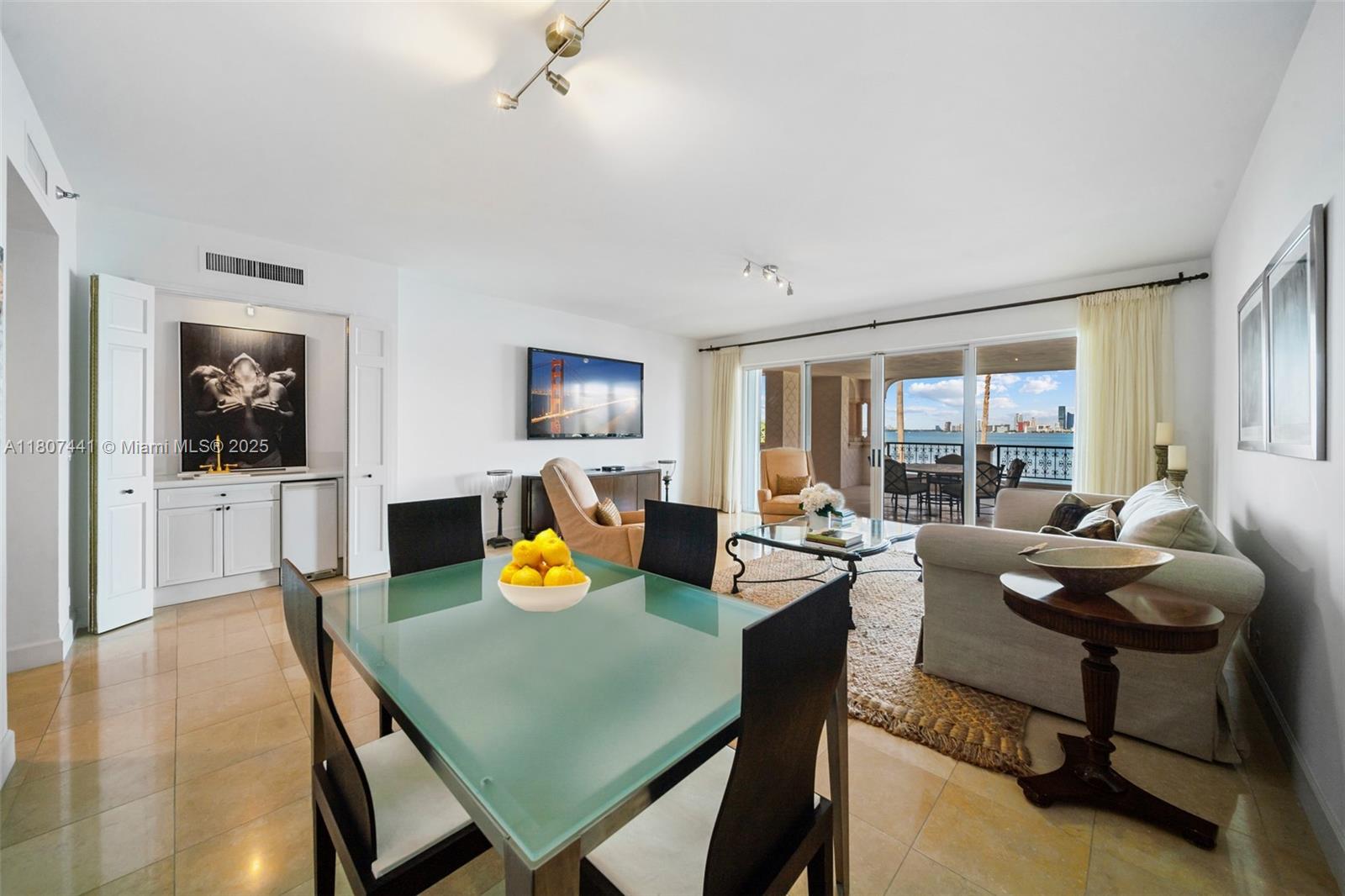 BAYVIEW FISHER ISL CONDO - Residential