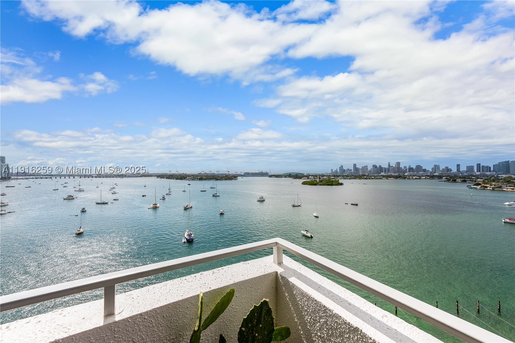 COSTA BRAVA CONDO - Residential