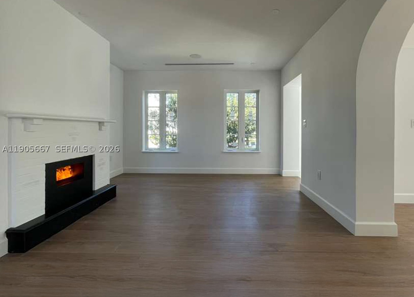 CORAL GABLES RIVIERA SEC - Residential