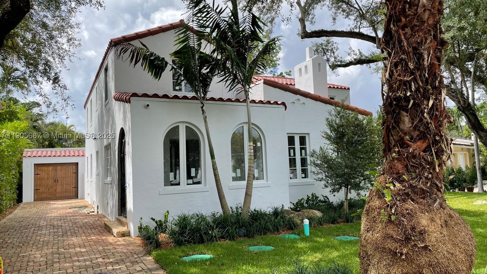 CORAL GABLES RIVIERA SEC - Residential