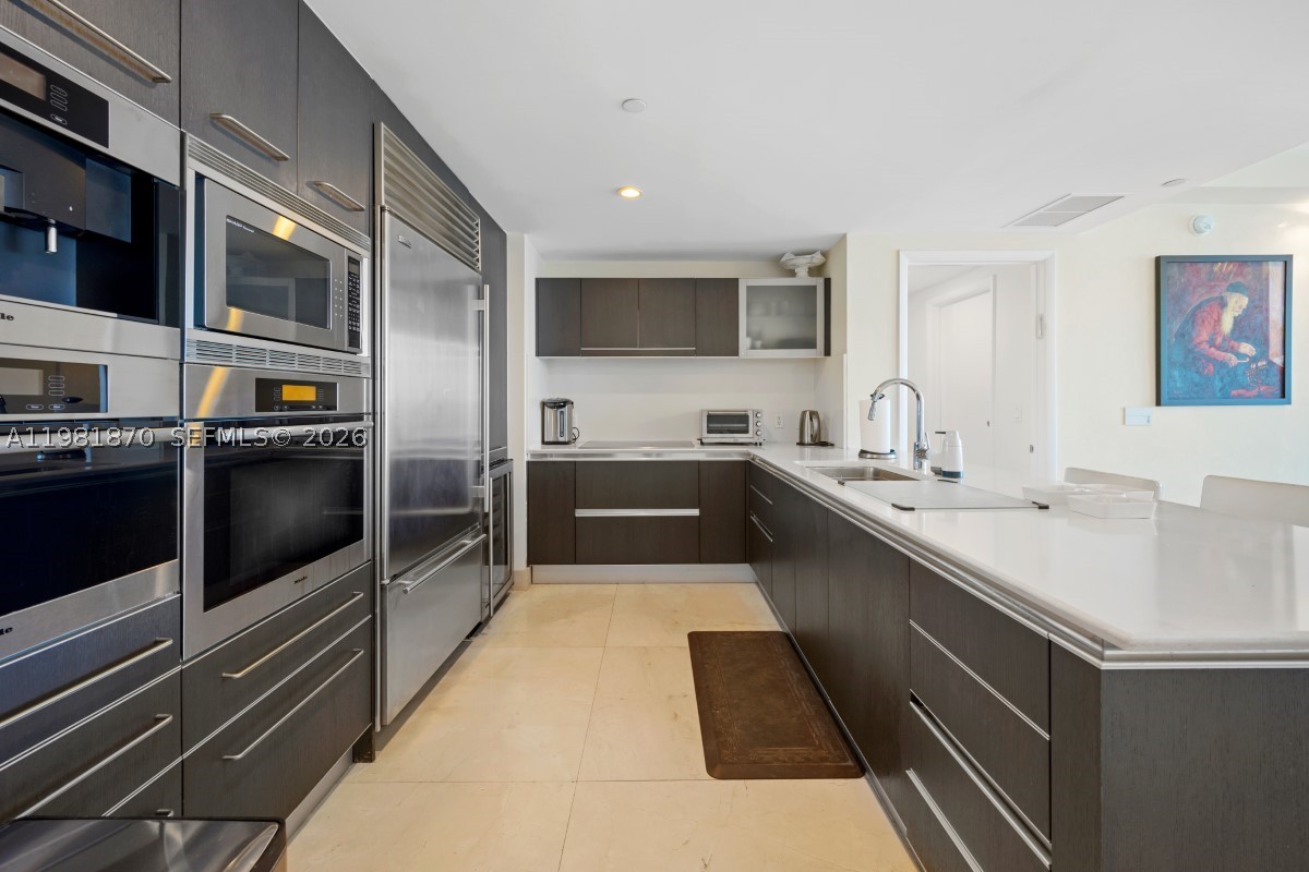 Jade Beach - Residential