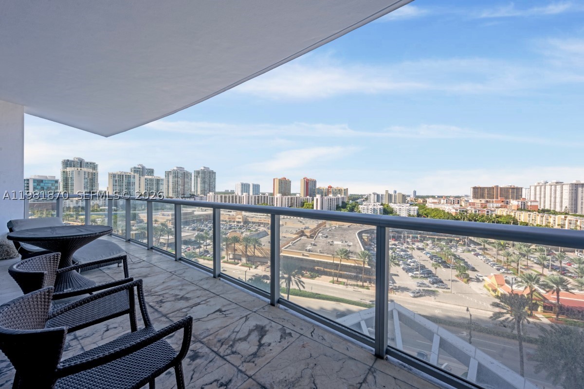 Jade Beach - Residential
