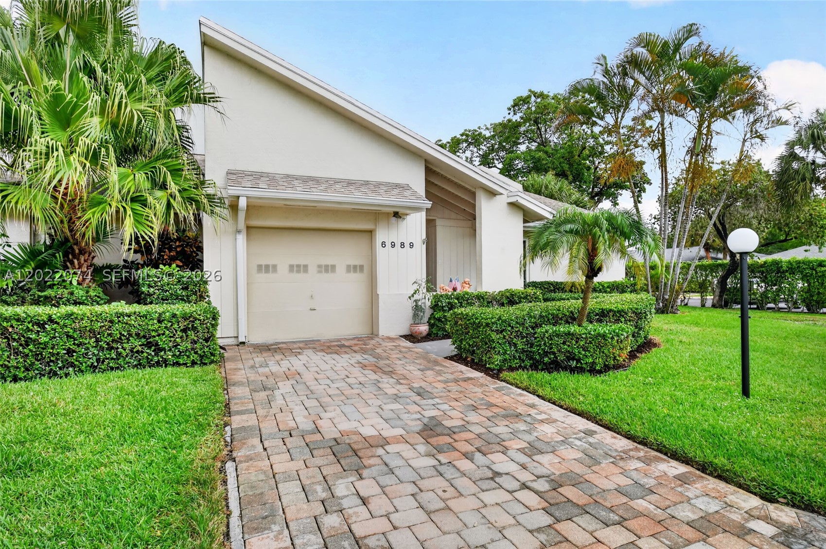 POINCIANA PLACE PH III-B - Residential