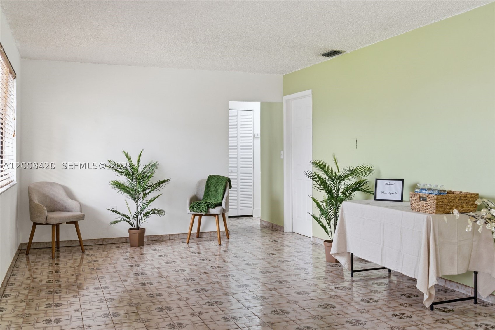 REJOSA HEIGHTS - Residential Income