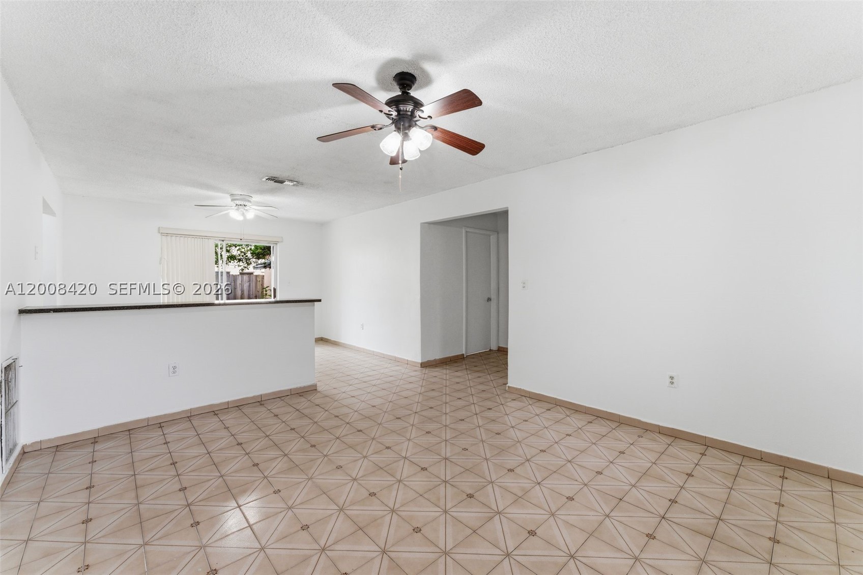 REJOSA HEIGHTS - Residential Income