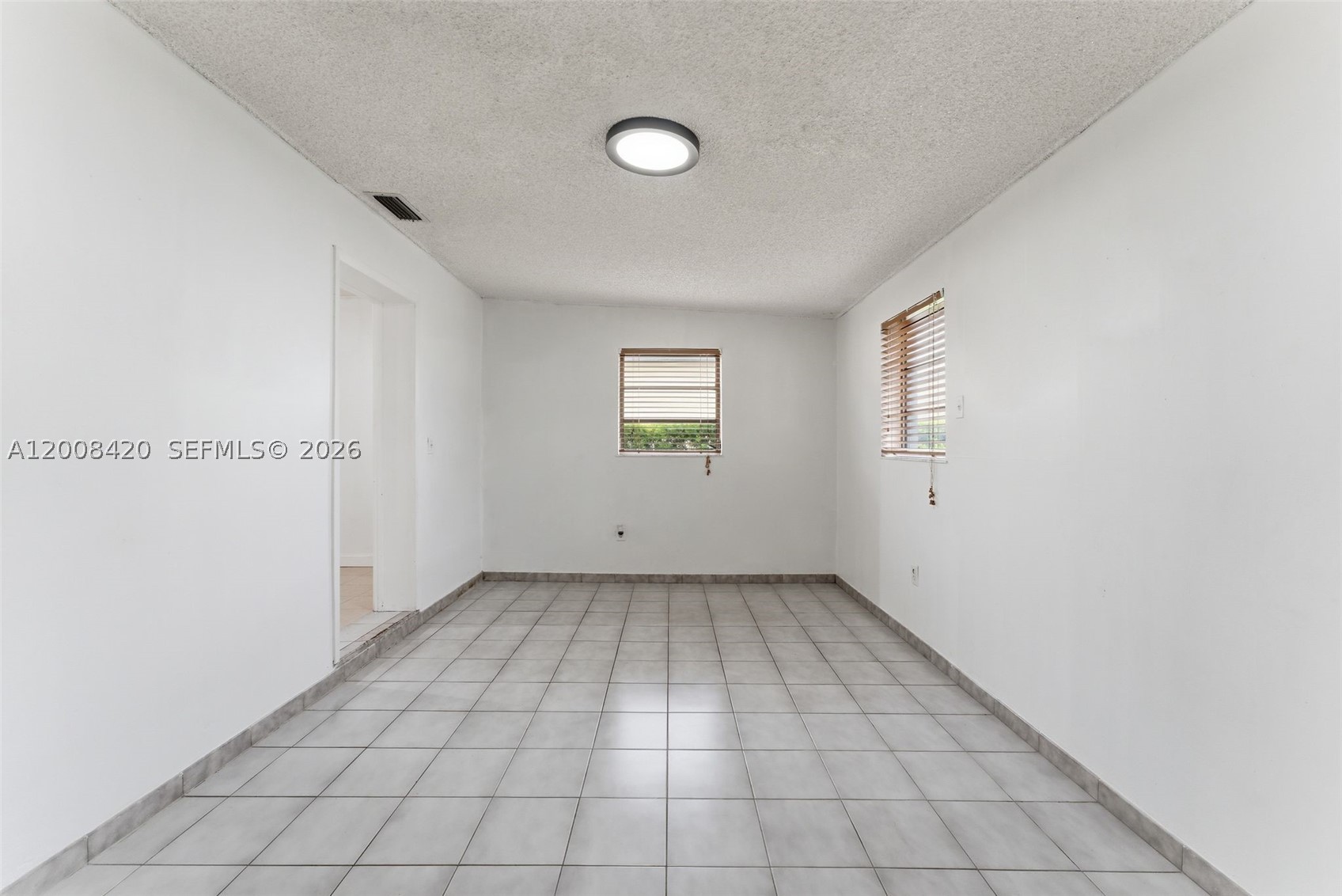 REJOSA HEIGHTS - Residential Income