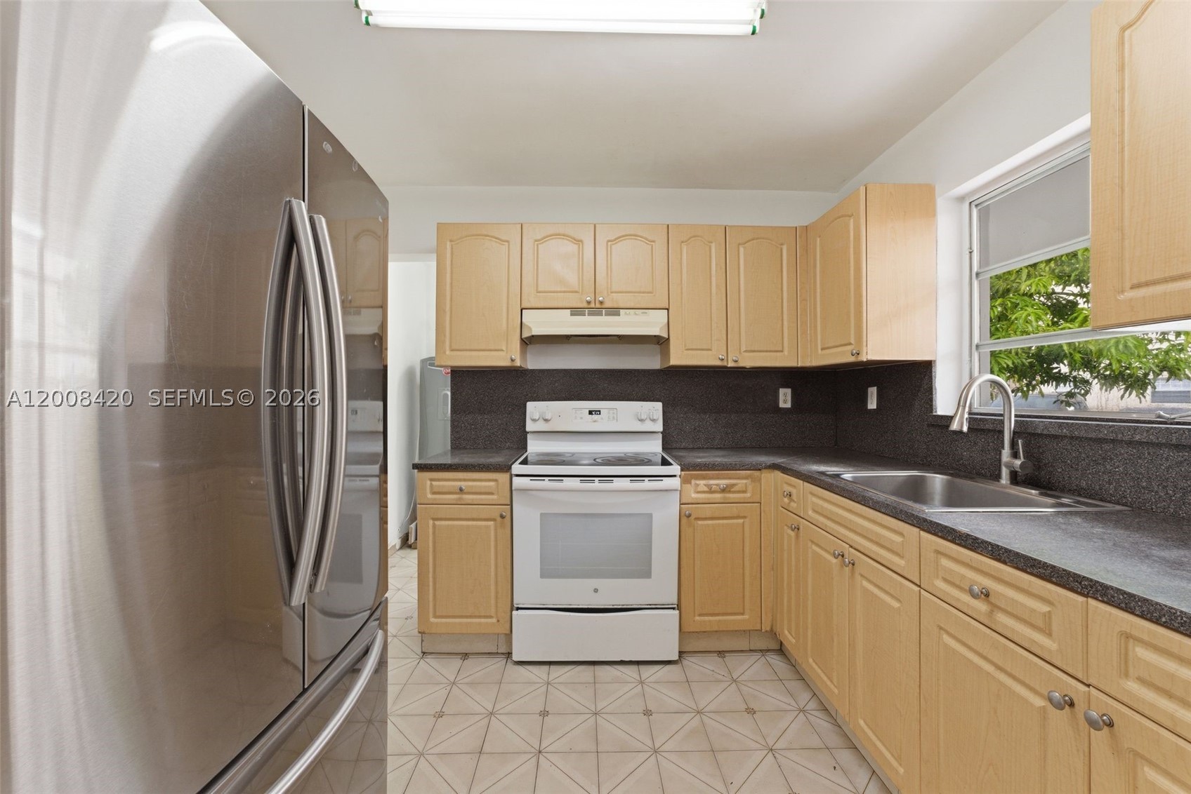REJOSA HEIGHTS - Residential Income