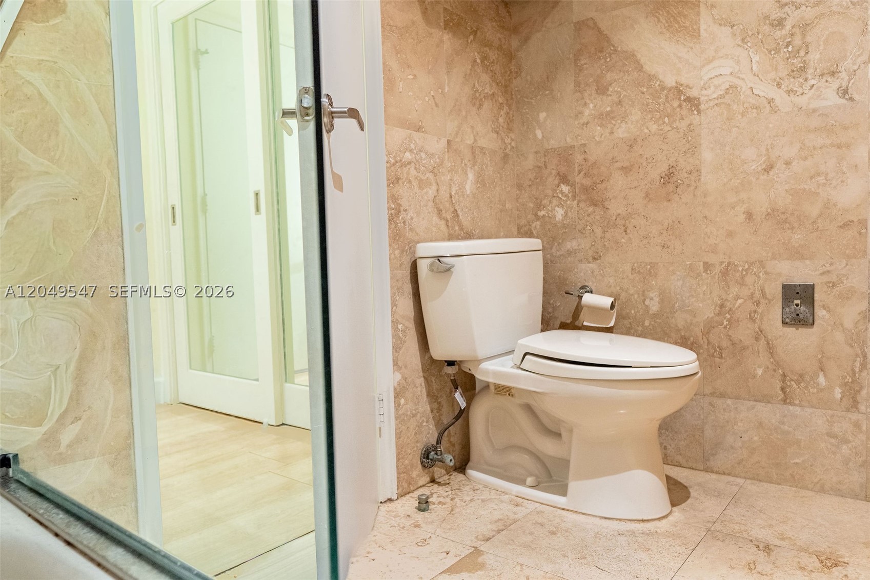 ISLAND HOUSE APT INC - CO - Residential