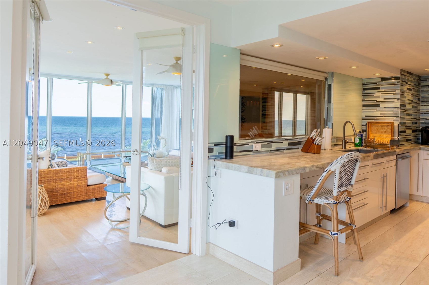 ISLAND HOUSE APT INC - CO - Residential