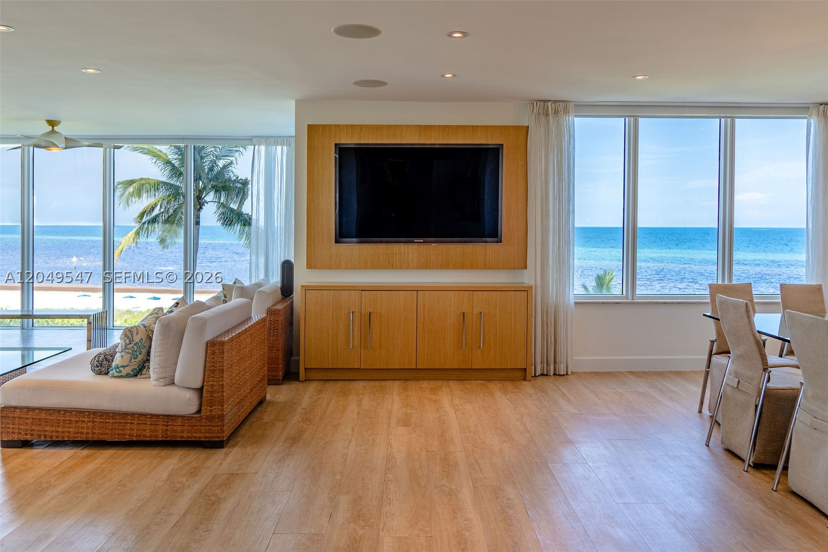 ISLAND HOUSE APT INC - CO - Residential