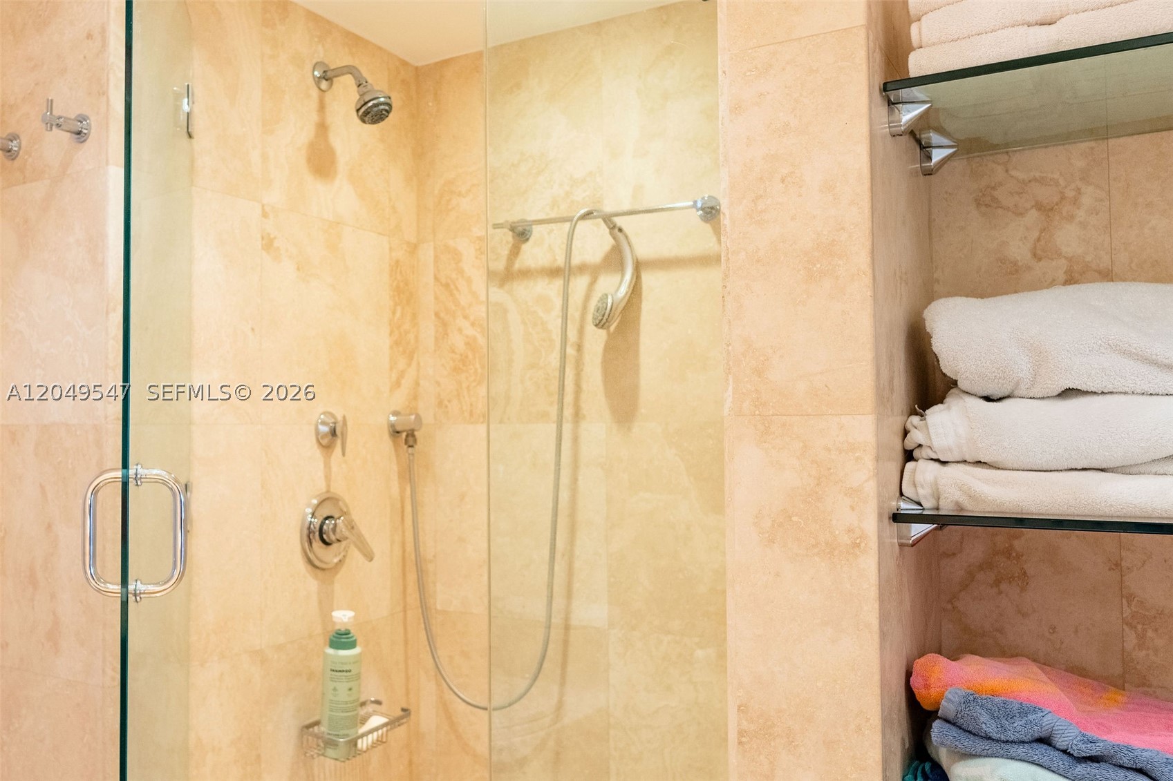 ISLAND HOUSE APT INC - CO - Residential