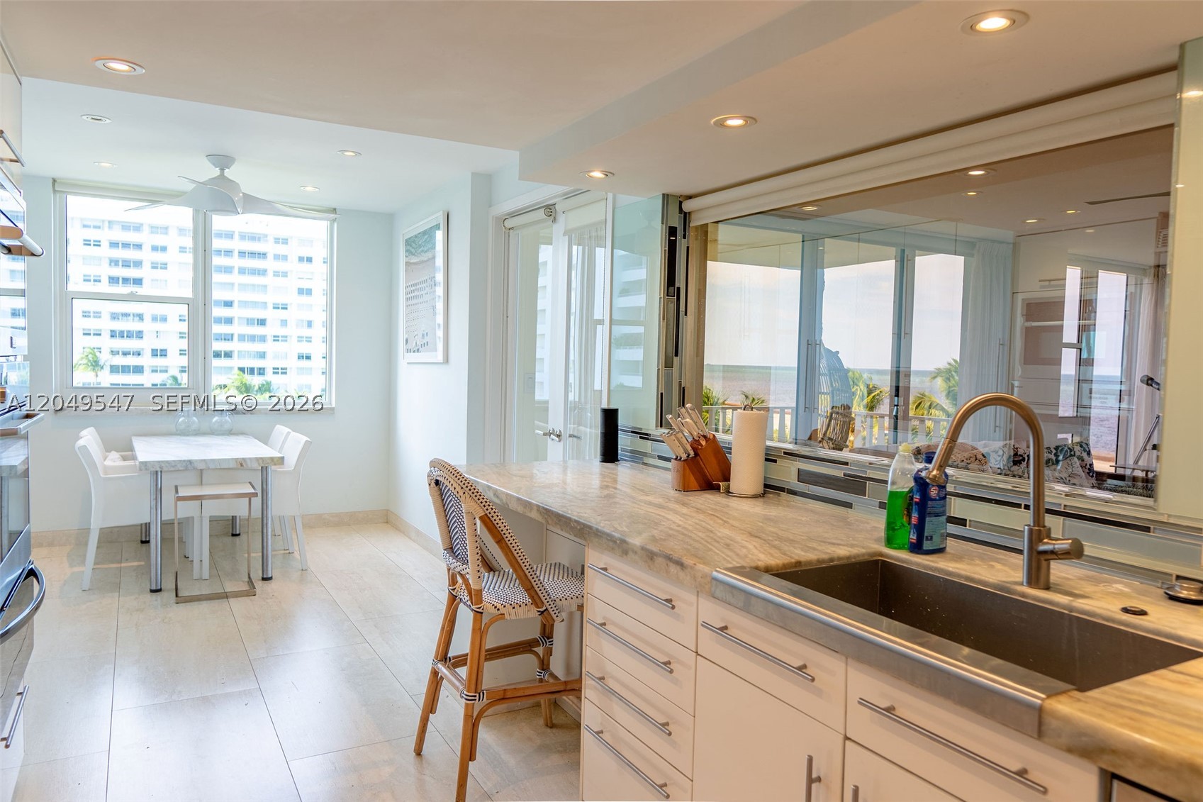 ISLAND HOUSE APT INC - CO - Residential