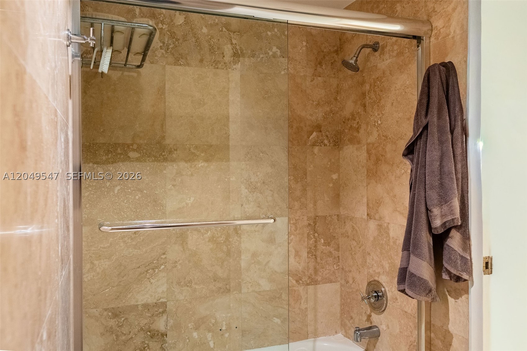 ISLAND HOUSE APT INC - CO - Residential