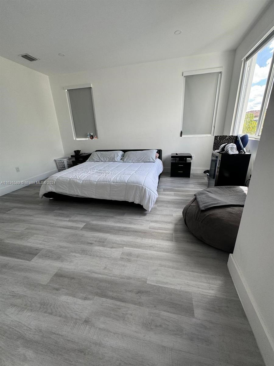 DORAL PALMS NORTH - Residential