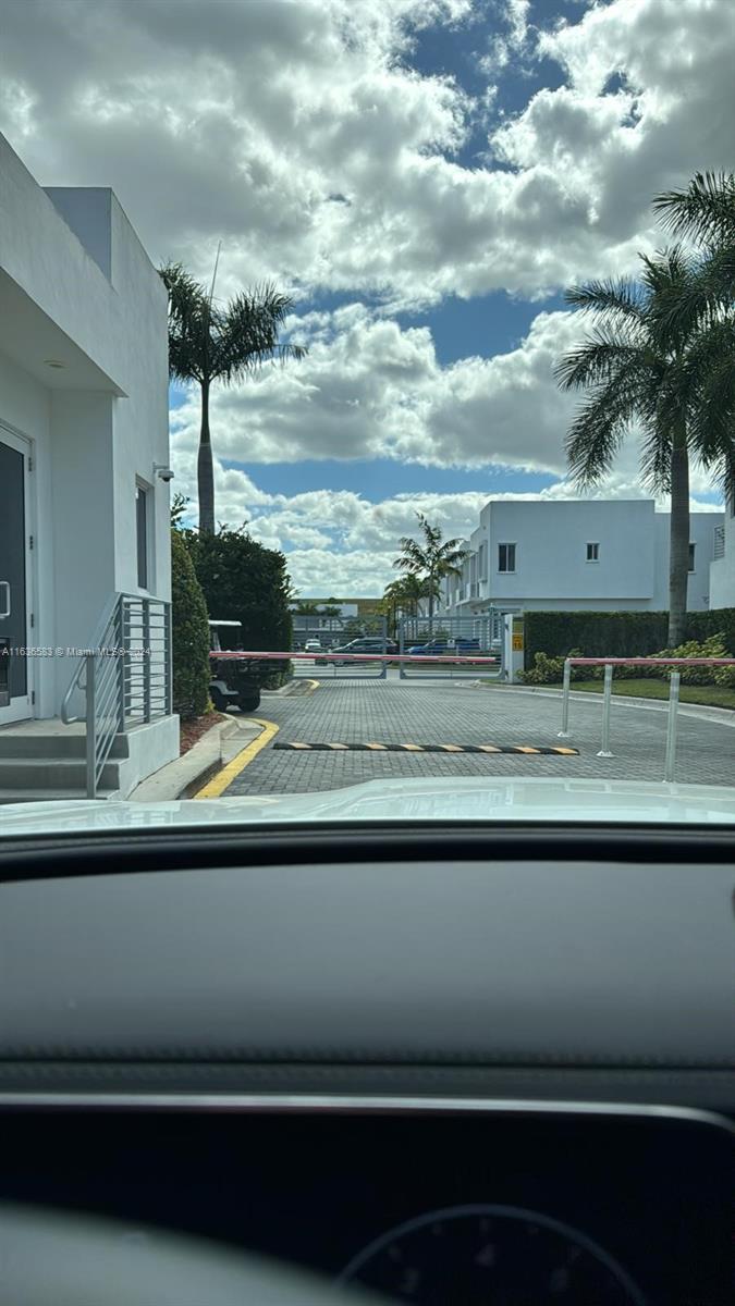 DORAL PALMS NORTH - Residential