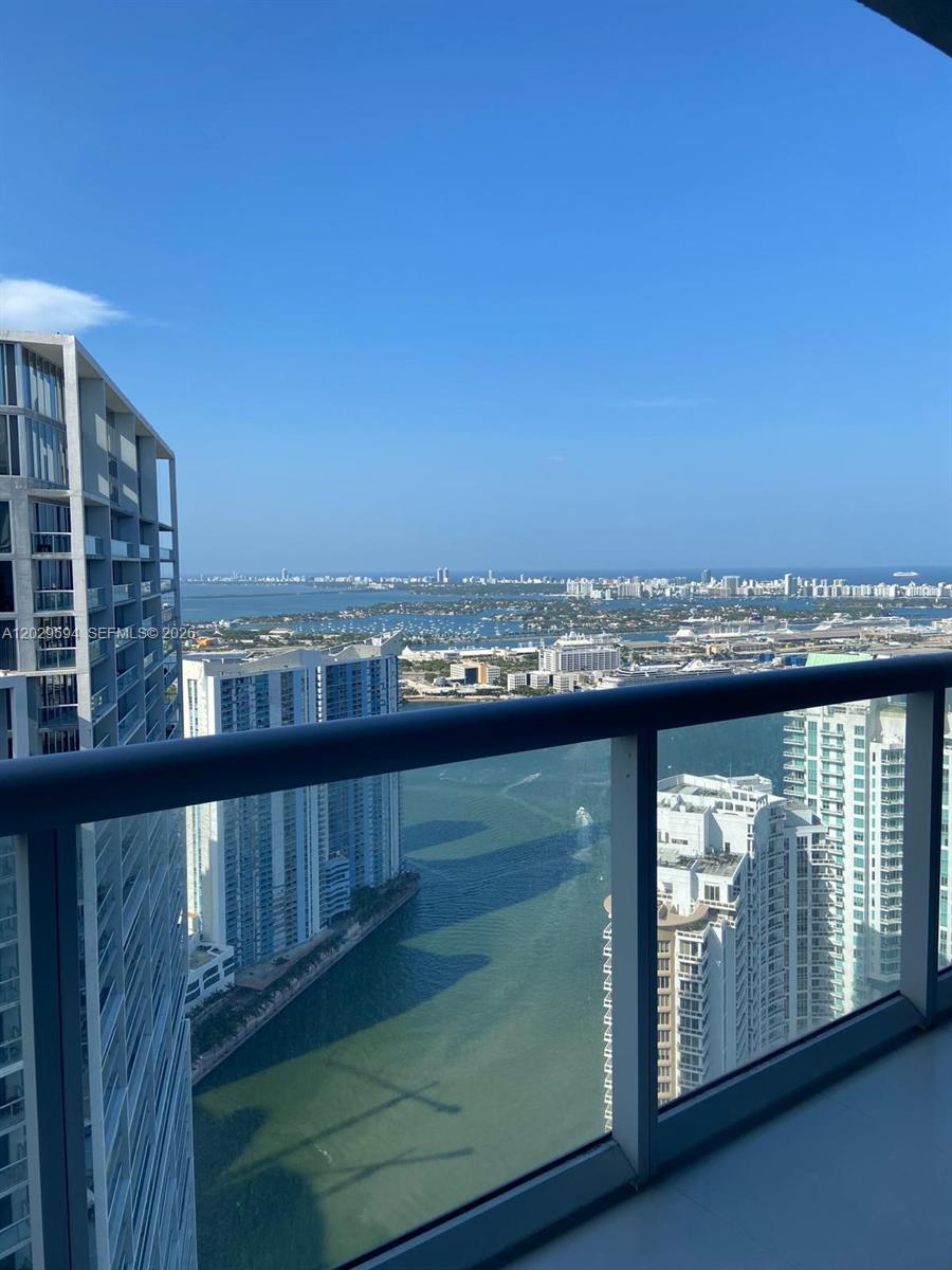 ICON BRICKELL NO TWO - Residential Lease