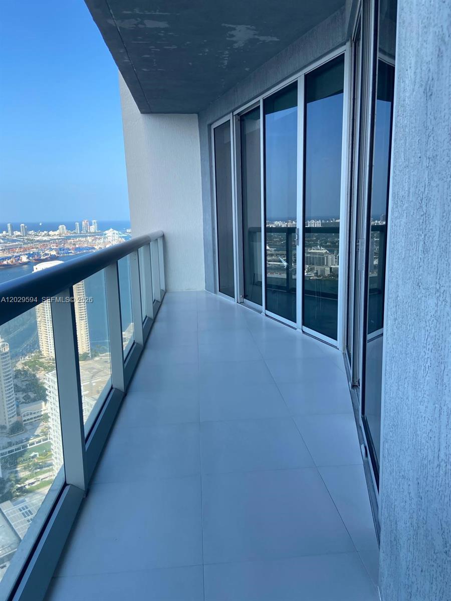 ICON BRICKELL NO TWO - Residential Lease
