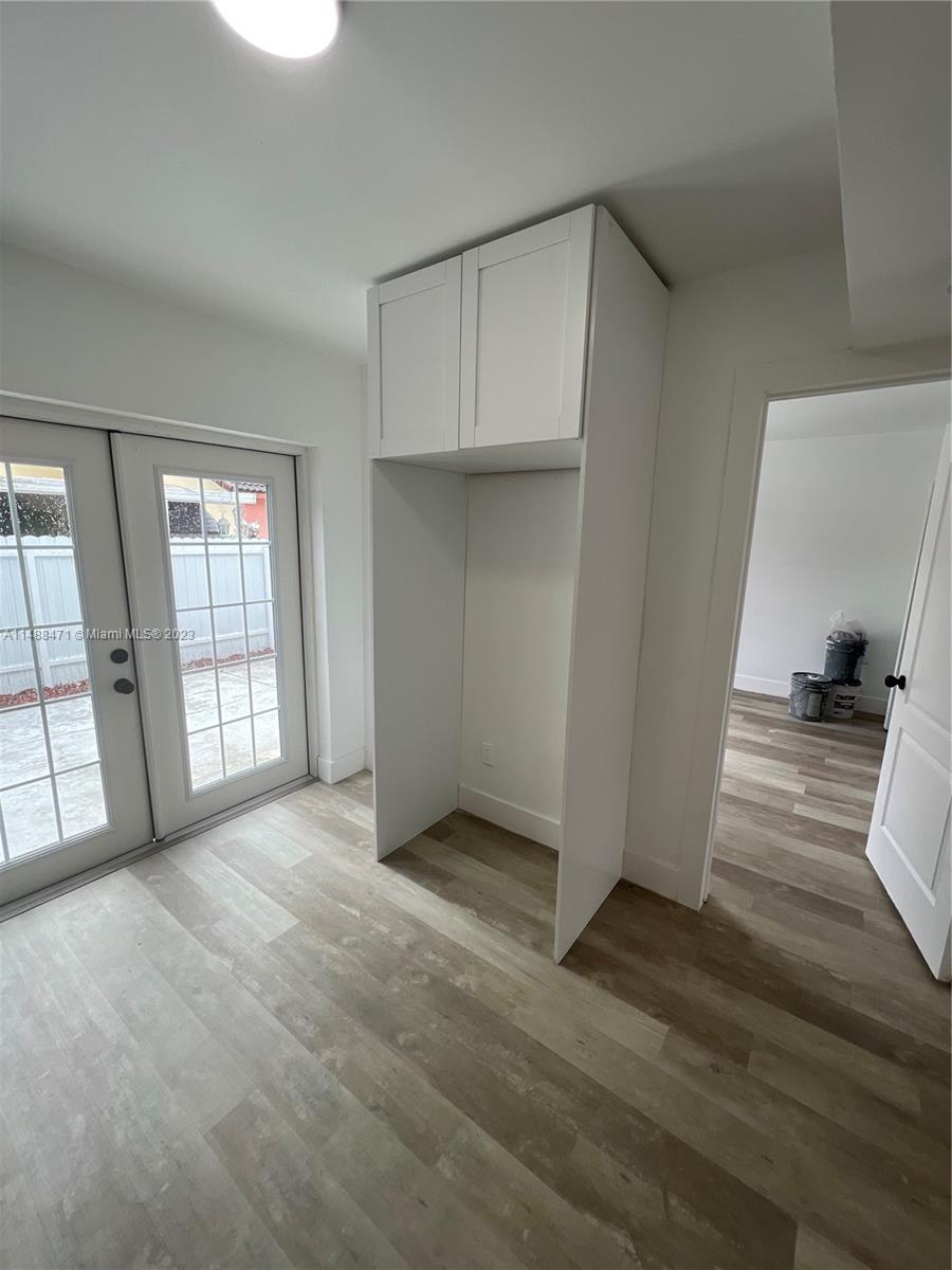 GALERIA III CONDO - Residential
