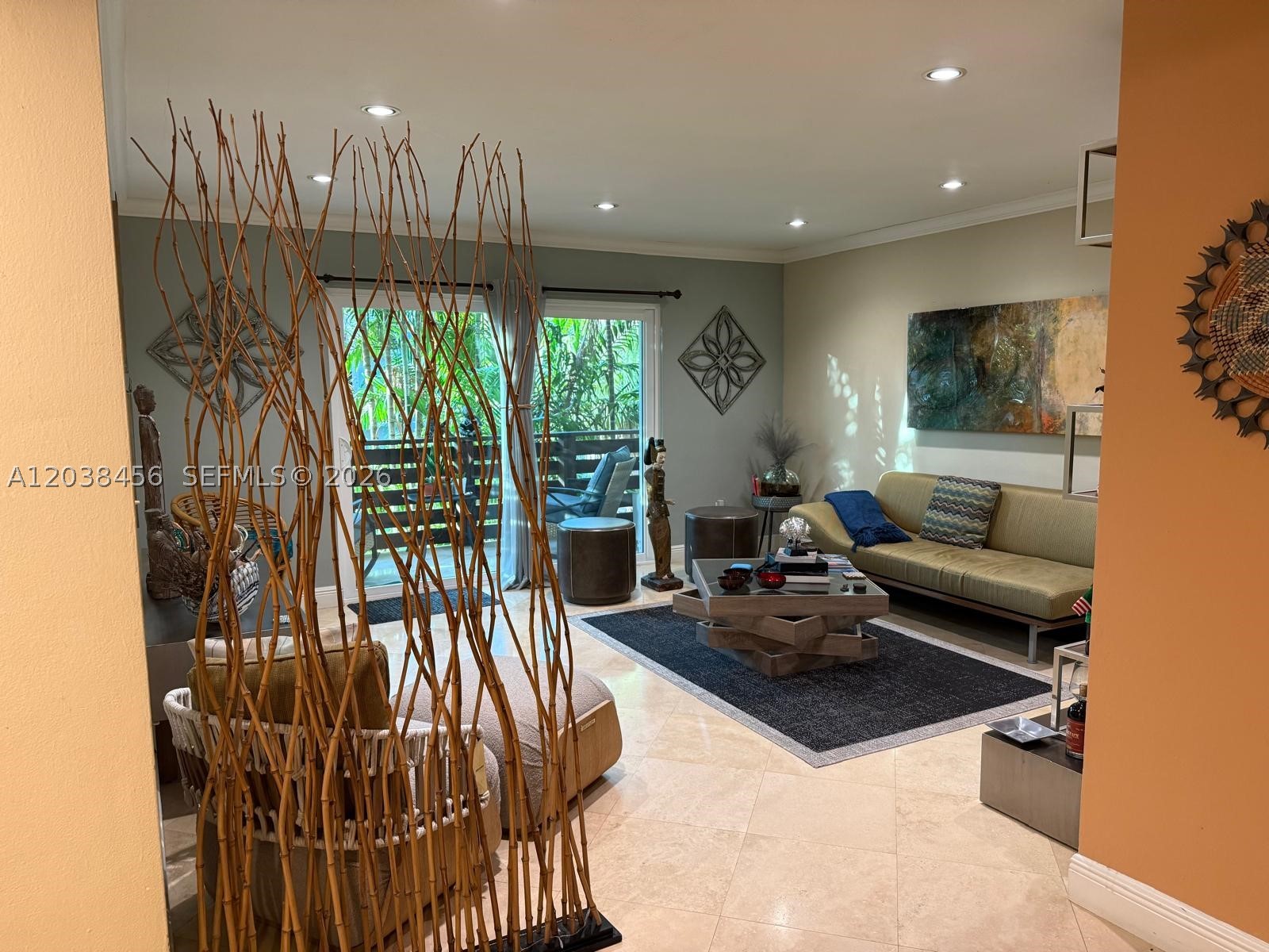 DADELAND CAPRI CONDO - Residential