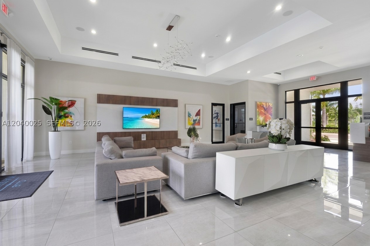 VIA VENTURA NEIGHBORHOOD - Residential