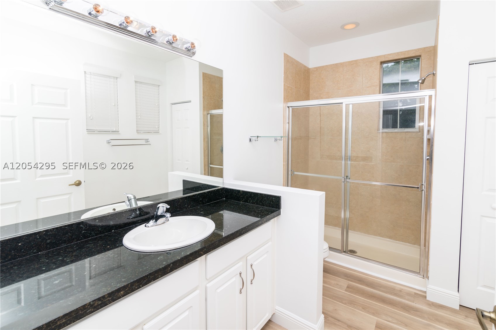 MEADOW PINES - Residential Lease