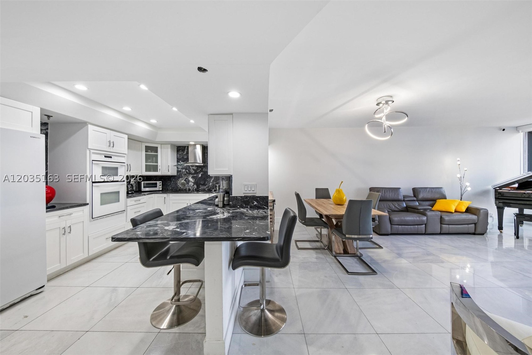 BRICKELL KEY ONE CONDO - Residential Lease