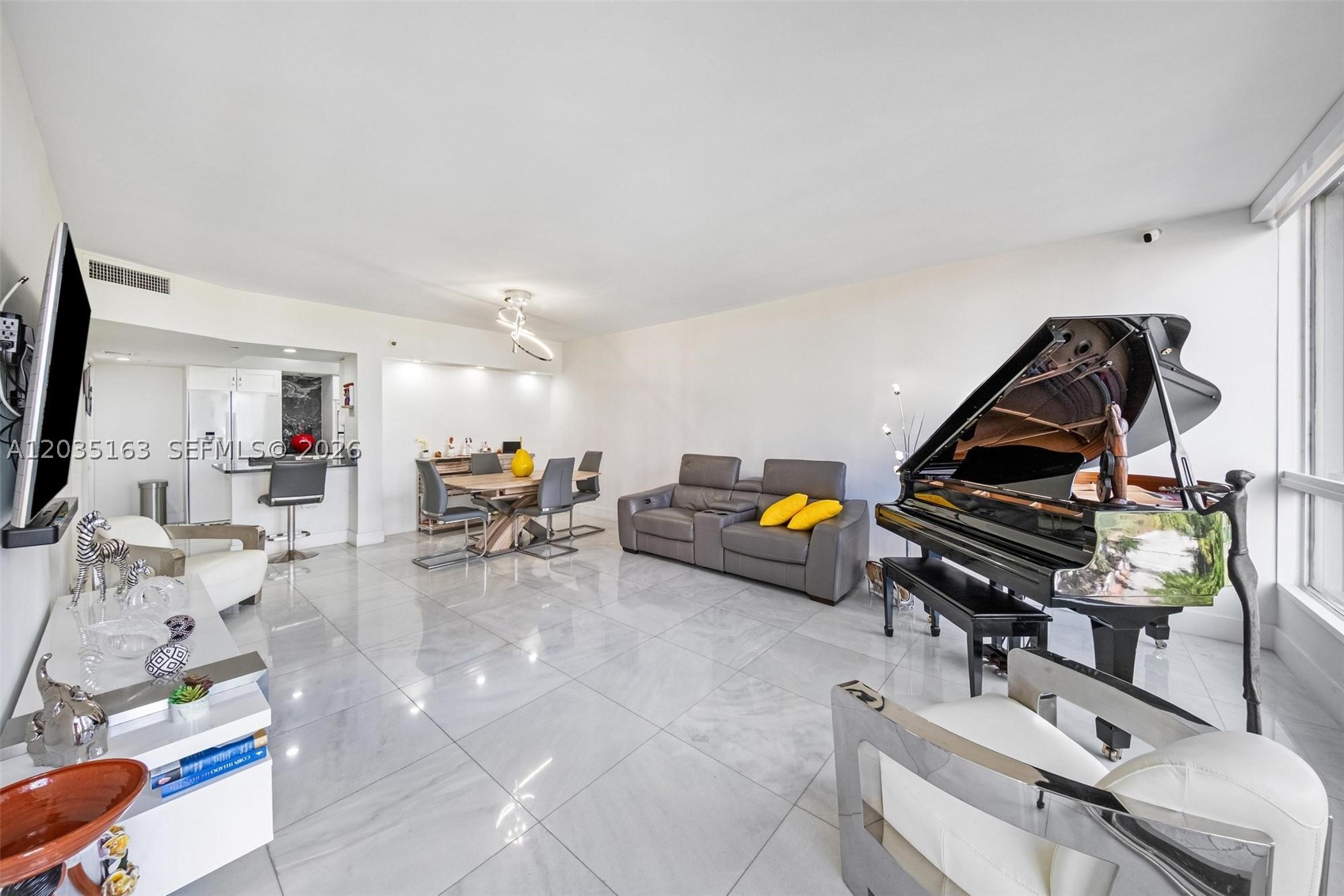 BRICKELL KEY ONE CONDO - Residential Lease
